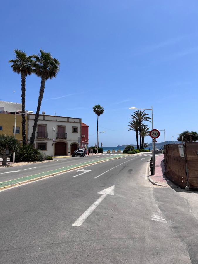 Estudio Montanar A 50 Metros Del Mar ฮาเวอา ภายนอก รูปภาพ
